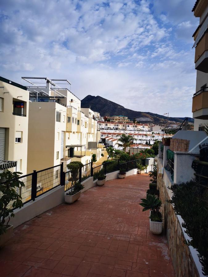 Apartment Sea Breeze - Apartamento Brisas Del Mar Беналмадена Екстериор снимка