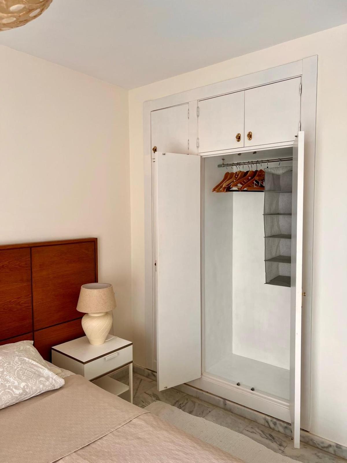 Apartment Sea Breeze - Apartamento Brisas Del Mar Беналмадена Екстериор снимка